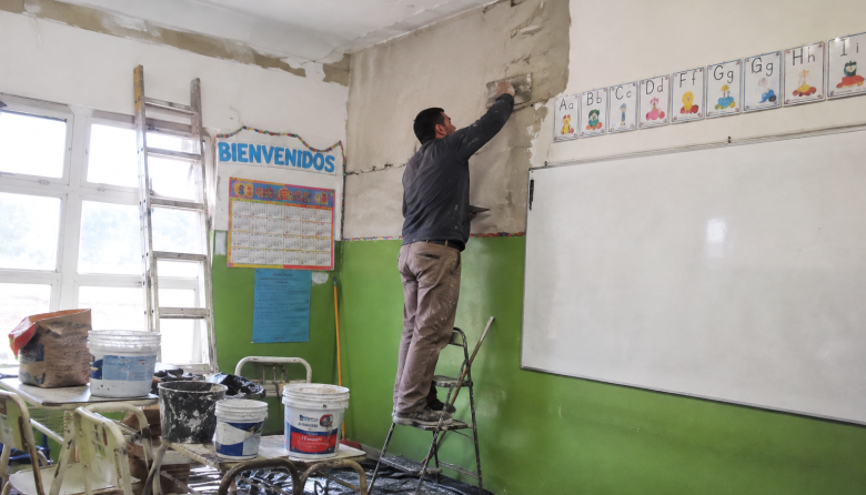 AMET denunció que Educación utiliza horas cátedra para pagar a personal de infraestructura