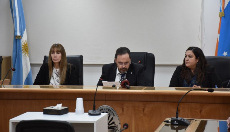 Retuvo a su expareja en un auto y fue condenado a tres años de prisión efectiva