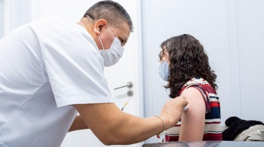 La provincia comenzará a aplicar vacunas bivalentes contra COVID-19