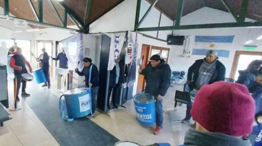 Trabajadores siguen con asambleas y protestas