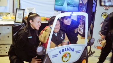 Se inauguró una nueva edición de la Expo “Conociendo a tu Policía”
