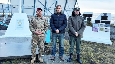Sciurano visitó el Hito 1 junto a Gendarmería y la Armada