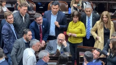 Oposición logró aprobar el emplazamiento de comisiones por fondos universitarios y el FONID