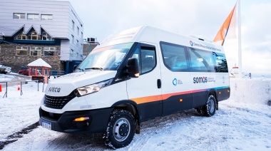 Se presentó el nuevo vehículo para traslado de pacientes del Centro de Rehabilitación Ushuaia
