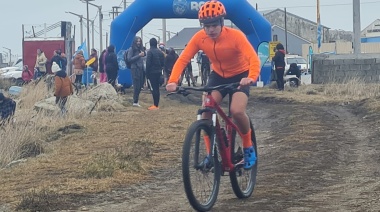 Llevaron adelante su primer triatlón mixto