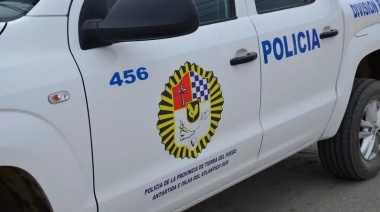 Dos hombres fueron detenidos después de robar banderas del Centro de Veteranos