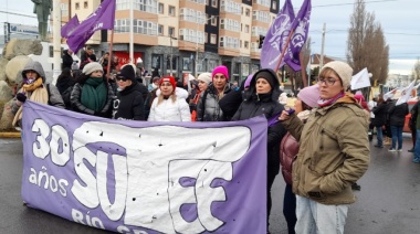 Docentes reclaman la reapertura de paritarias salariales