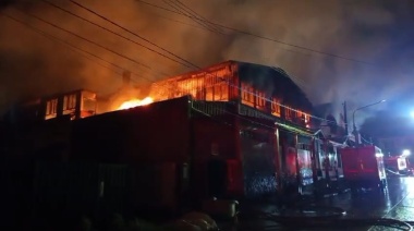 Quemaron el supermercado ‘La Victoria’ en Ushuaia