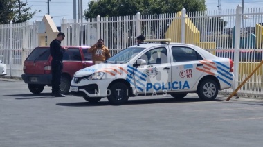 Mientras compraba en Hipertehuelche le robaron un termotanque del auto