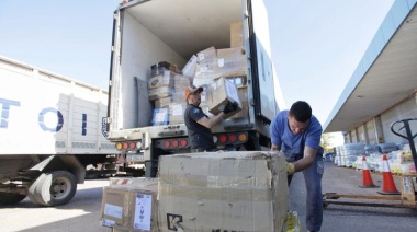 La Municipalidad entregó las donaciones de la comunidad de Ushuaia a las autoridades de Bahía Blanca