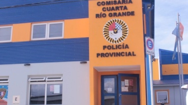 Un hombre quedó detenido por agresión a una mujer y daños a un automóvil
