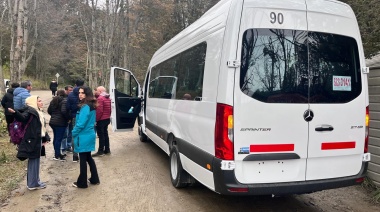 UISE incorporó una nueva unidad al servicio de transporte de pasajeros para el barrio Dos Banderas