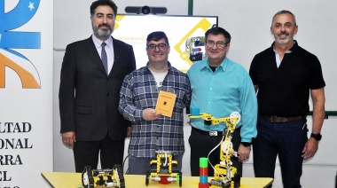 UTN: Con honores, se graduó el primer Ingeniero Electromecánico de 2025