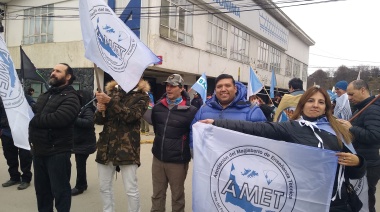 Críticas al acuerdo que firmó SUTEF