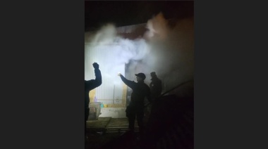 Incendio intencional afectó a una vivienda