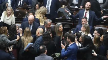 Empujones, gritos y una sesión sin avances