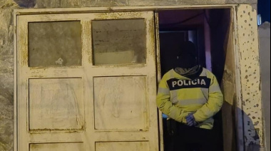 Luego de un allanamiento, recuperaron un celular y mercadería robada