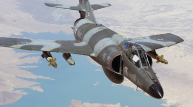 La Armada Argentina dará de baja aviones históricos de Malvinas