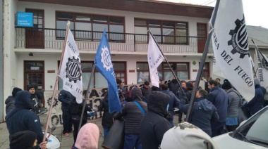 La UOM se manifestó en Trabajo reclamando la homologación de acuerdo salarial