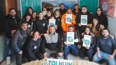 El Municipio de Tolhuin entregó nuevas plantas permanentes a trabajadores y trabajadoras