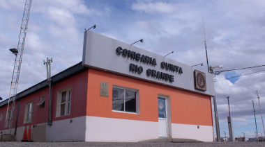 Una pareja provocaba disturbios y fueron detenidos por resistencia a la autoridad