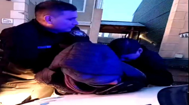 Detienen a un hombre ebrio y exaltado que quiso ingresar al domicilio de su expareja en Río Grande
