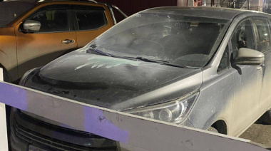 Incendio que afectó a Toyota Innova sería intencional