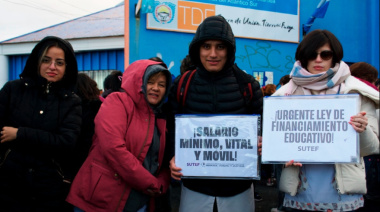 El Gobierno fueguino aplicará descuentos a docentes que realicen desobligaciones