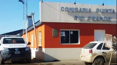 Aprehendieron a un hombre ebrio que agredió a policías en el Barrio Aeropuerto