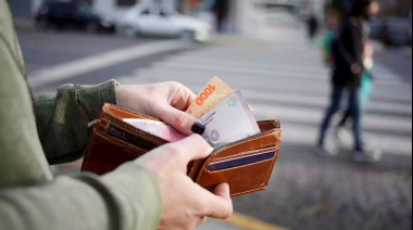 8 de cada 10 argentinos hacen malabares para llegar a fin de mes