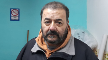“Gracias a Dios tengo algunos amigos que me prestan plata o mi hija que hace alfajores”