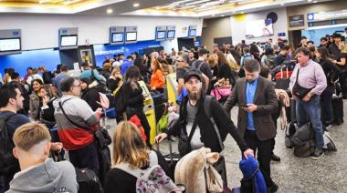 Tensión en los aeropuertos: el Gobierno exige servicio mínimo del 45% en medio del paro