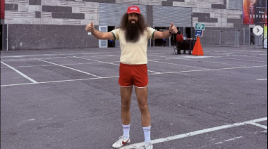 El “Forrest Gump chileno” pasó por Río Grande y prepara un evento inclusivo para 2026