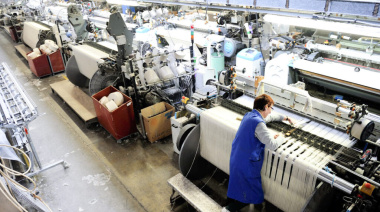 Garófalo advirtió que “la industria textil vive en incertidumbre desde 2021”