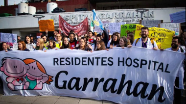 Trabajadores del Garrahan celebran el aumento salarial del 61%