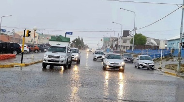 Alerta amarilla por lluvias fuertes, viento y pleamar durante la madrugada del sábado en Río Grande