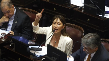 La fueguina Cándida López abandonó el grupo de WhatsApp del bloque justicialista