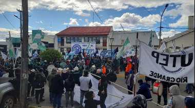 Gremios se manifestaron contra la reforma laboral