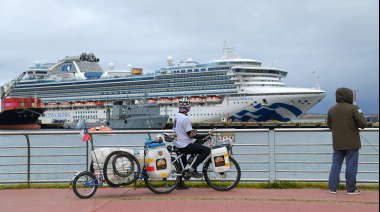 El puerto de Ushuaia se revolucionó con el amarre del gigante Sapphire Princess