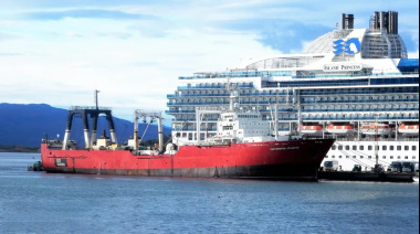 El Centurión del Atlántico ya navega en mar argentino