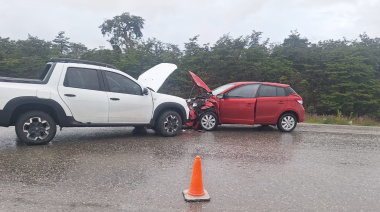Violento choque con tres personas asistidas en el Hospital Modular de Tolhuin