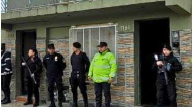 Robo a una vivienda: dos allanamientos y avances clave en la investigación