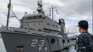 La Armada Argentina pone en marcha la tercera etapa de la Patrulla Antártica Naval Combinada