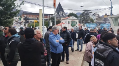 Concentración en Ushuaia por la intervención del Puerto