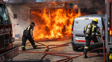 Incendio por falla eléctrica destruyó un comercio en calle Don Bosco
