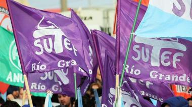 Ante el incumplimiento del Gobierno, SUTEF se prepara para...