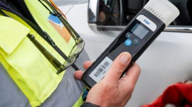 Dio positivo: un efectivo policial manejaba con 2,61 g/l de alcohol en sangre