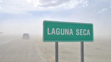 La Laguna Seca vuelve a cubrir de polvo al norte de Río Grande