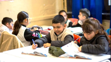 Más de 700 mil alumnos quedarán por debajo del mínimo de horas de clase en 2026