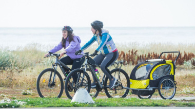 Domingo a puro verano en el Parque de los 100 Años: gastronomía, juegos y música para toda la familia